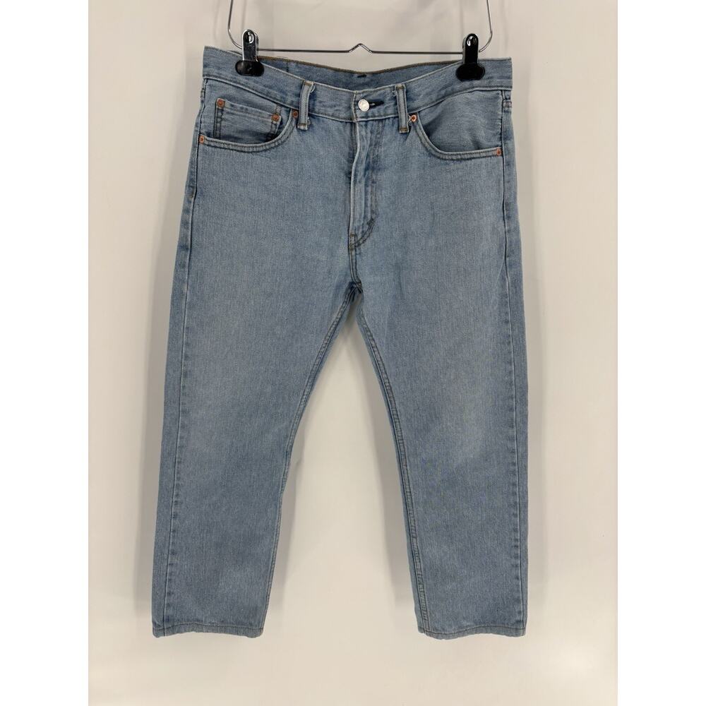 Levi’s Jeans 505 Mens 32x30 Blue Light Wash Denim Straight Leg Logo Patch